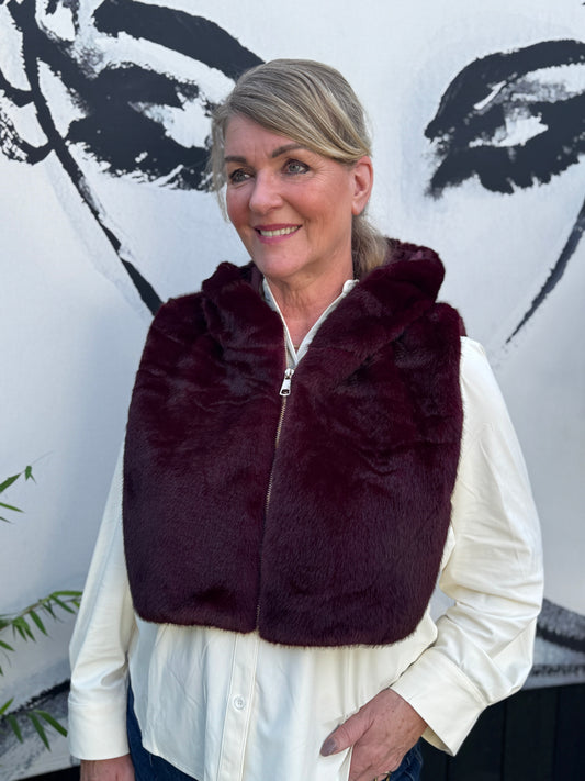 FAUX FUR Capuchon - Bordeaux