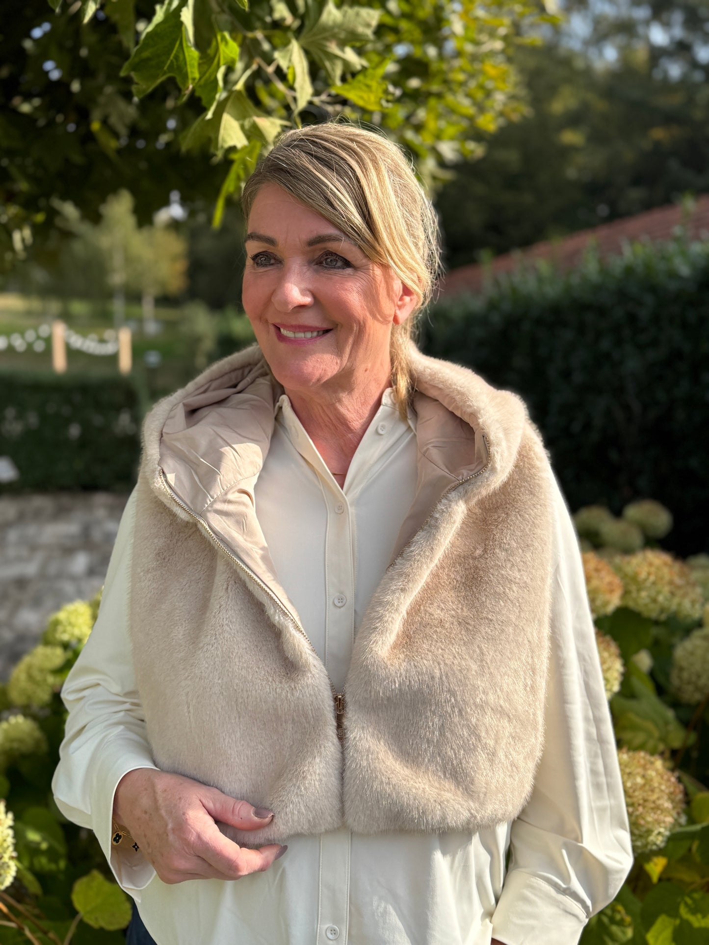 FAUX FUR Capuchon - Ecru