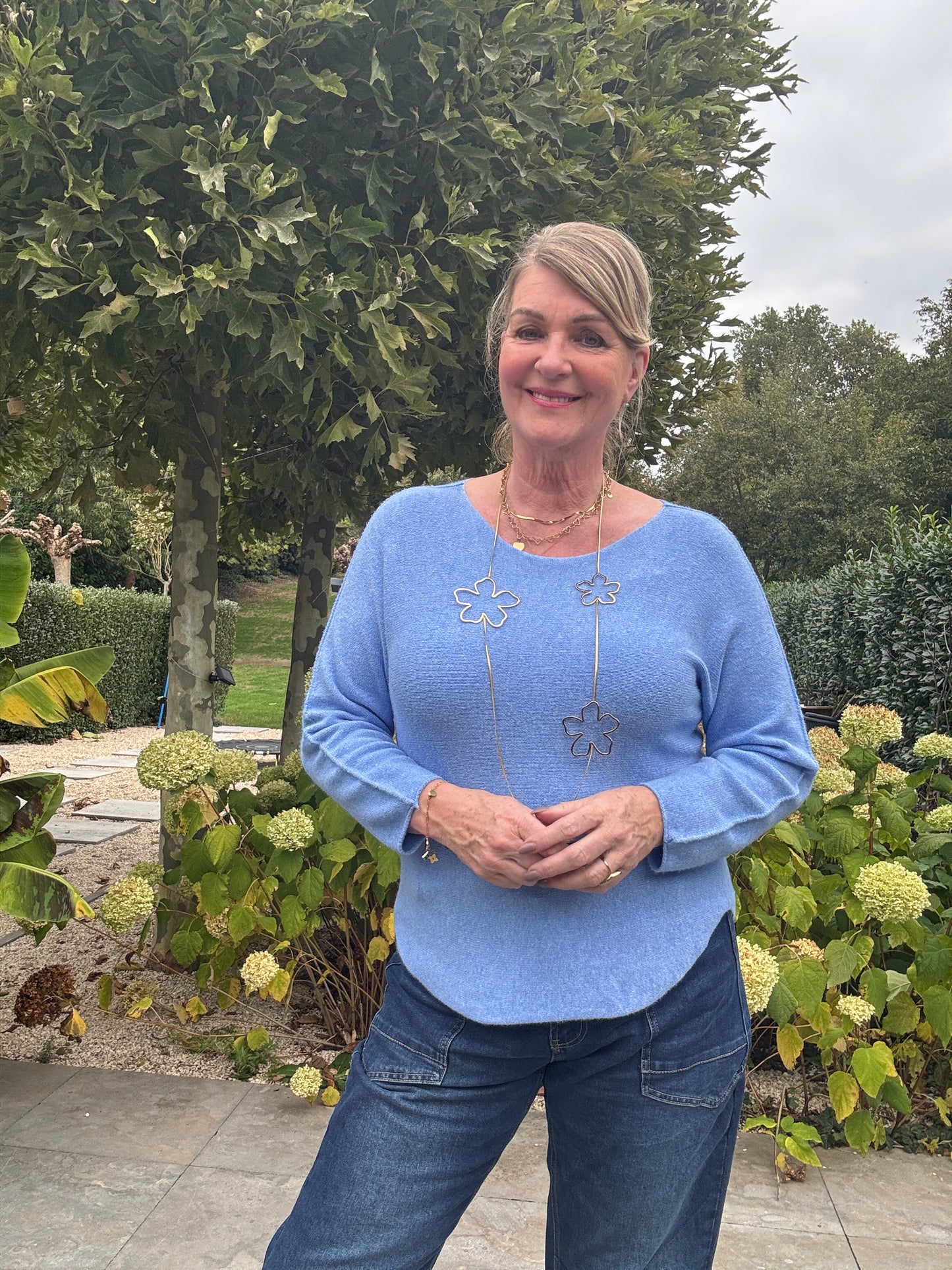 BASIC LONG SLEEVE - Hemelblauw