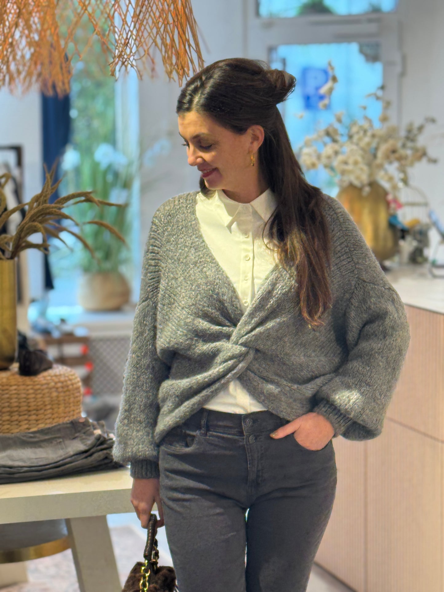 AFTERNOON Knoop Trui - Grijs