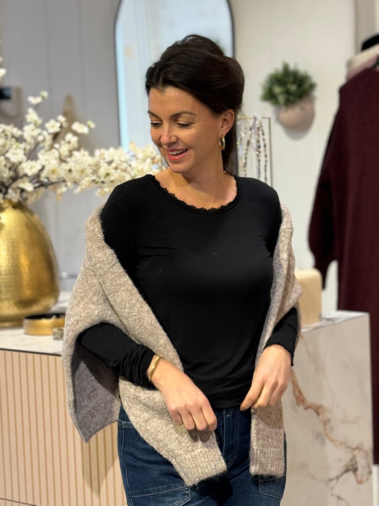 BASIC Top LEN - Zwart