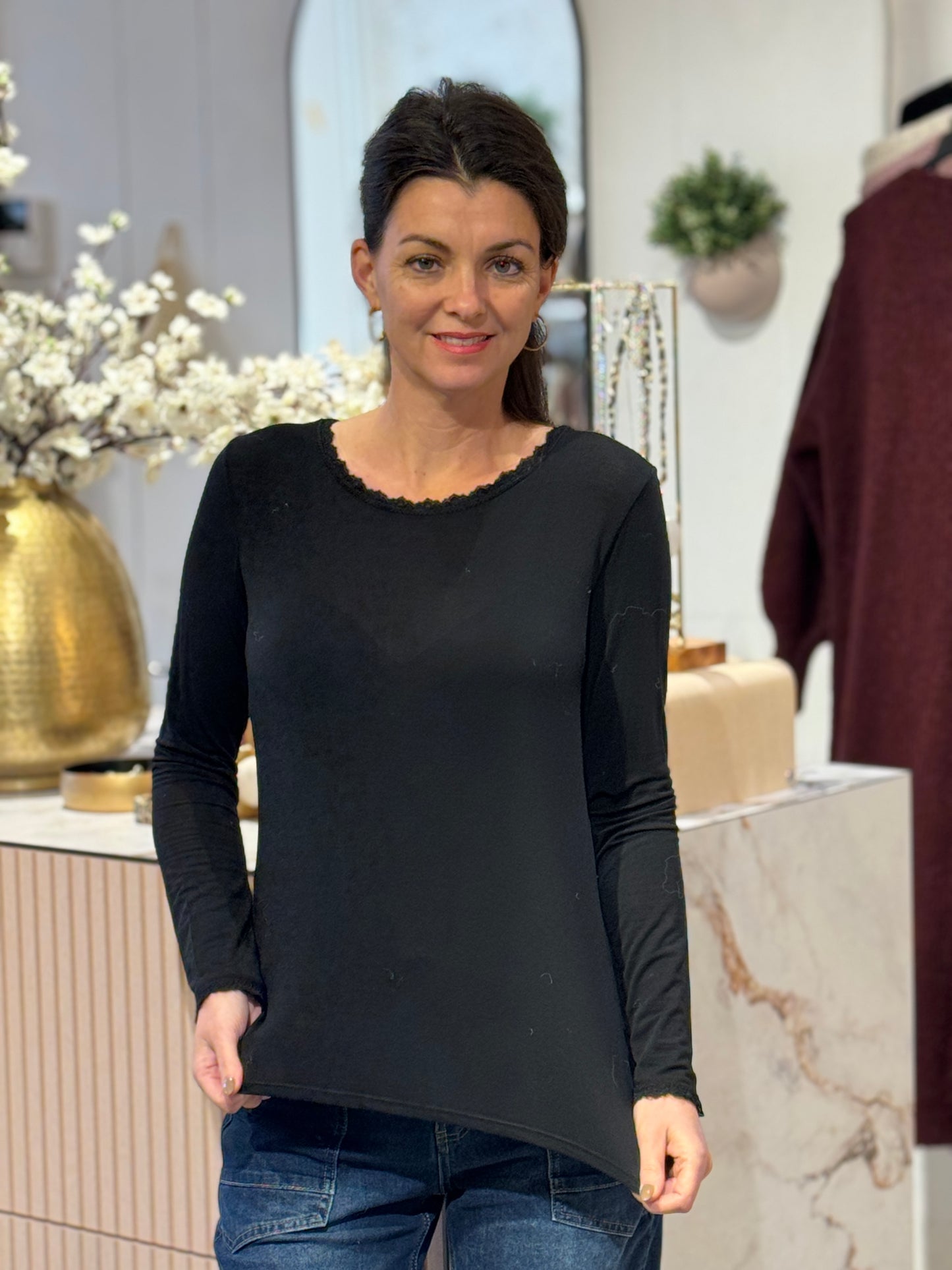 BASIC Top LEN - Zwart