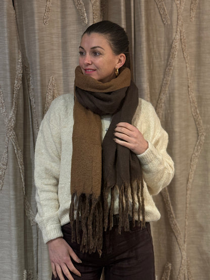 SILVIA SJAAL - Bruin