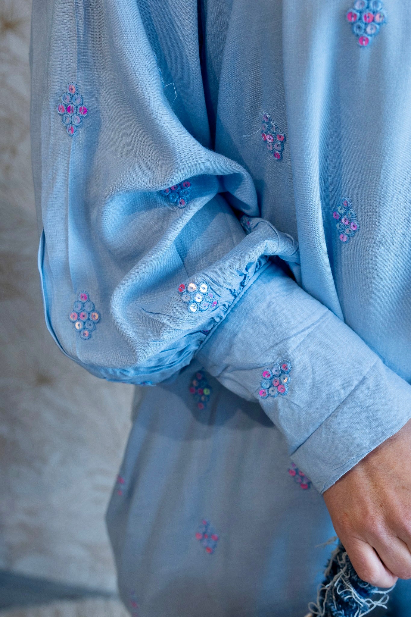 NOKO TUNIEK