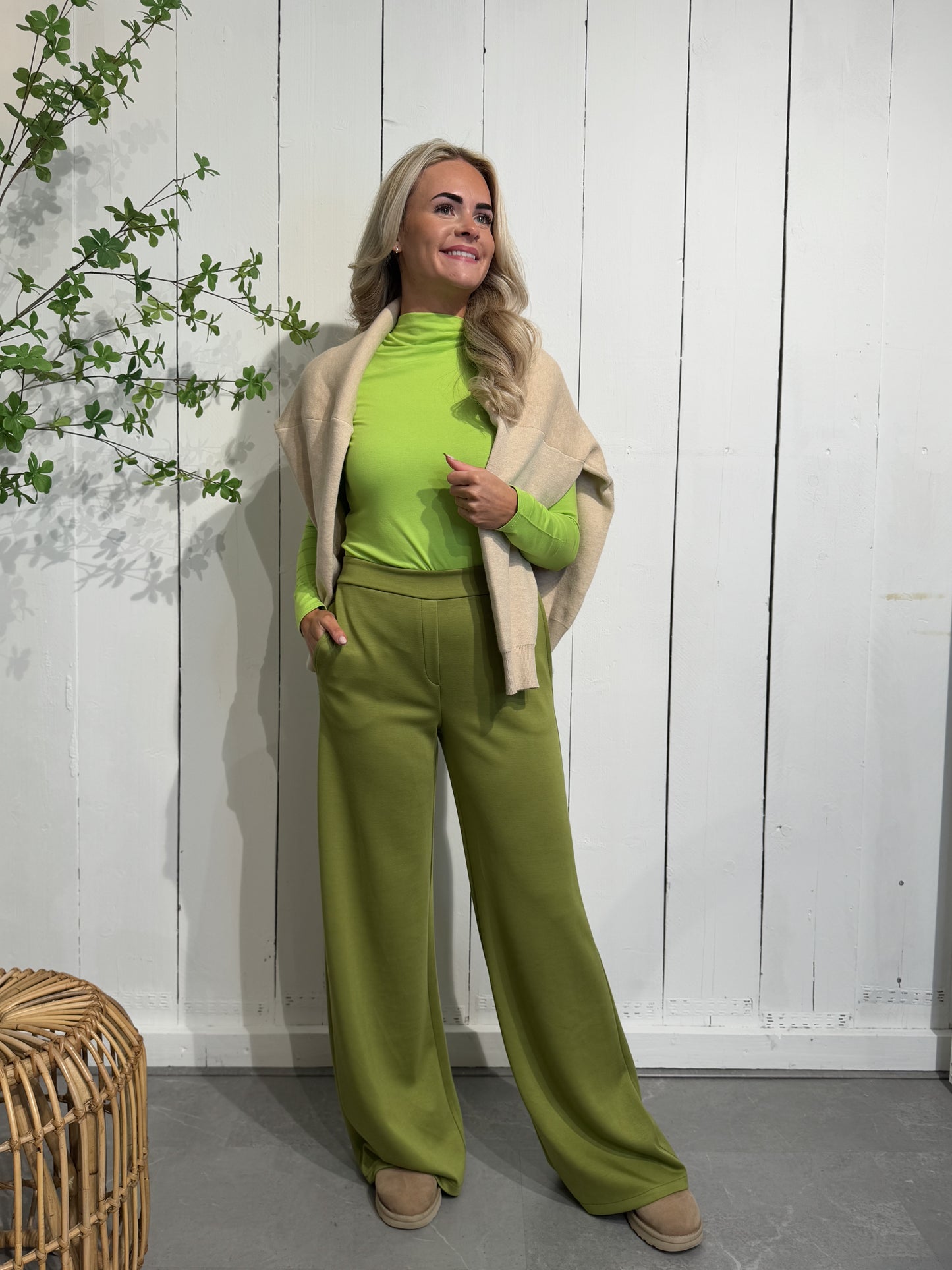 Basic Turtleneck - Lime