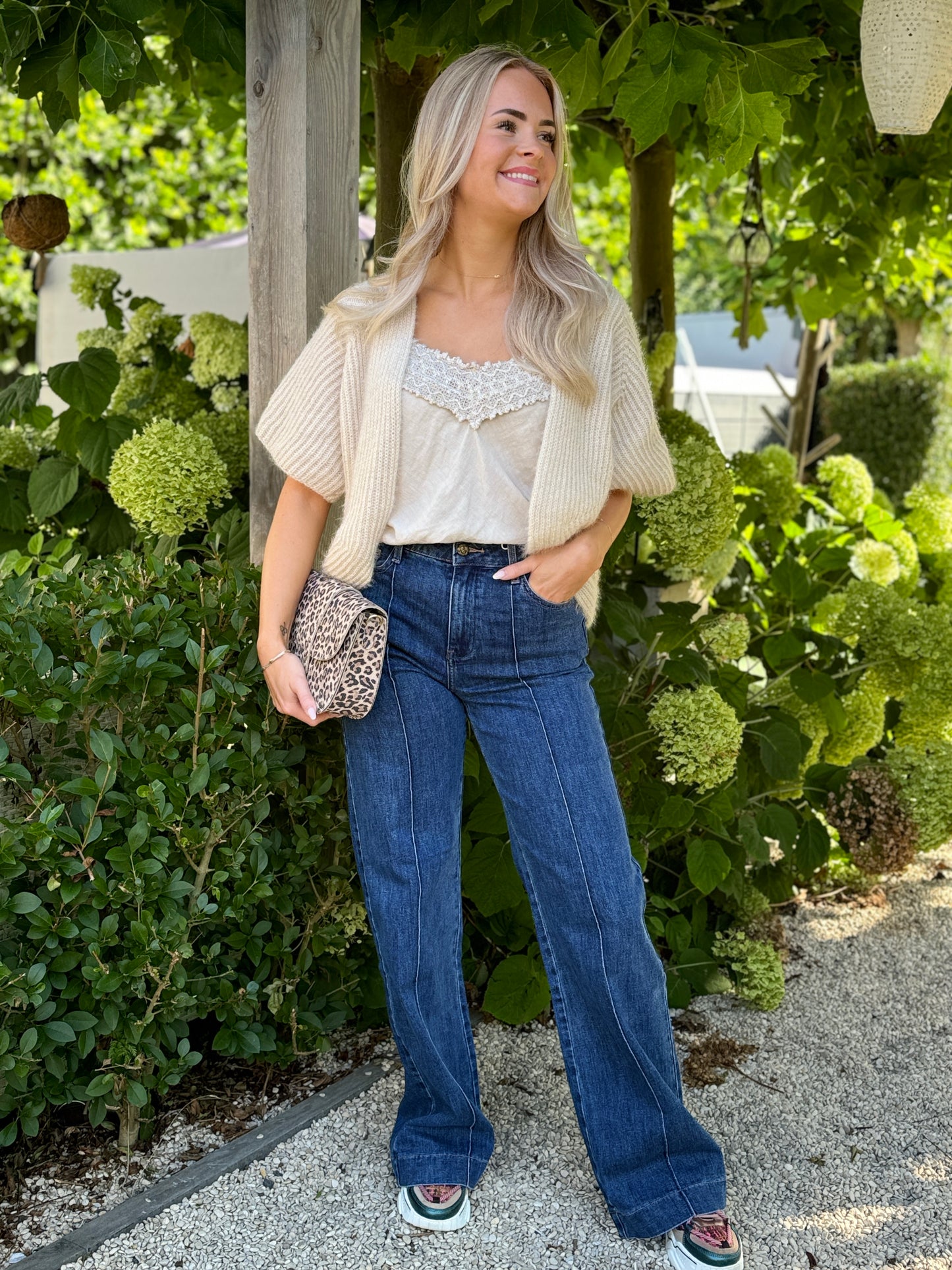 Jeans mit weitem Bein Sissy – Grau